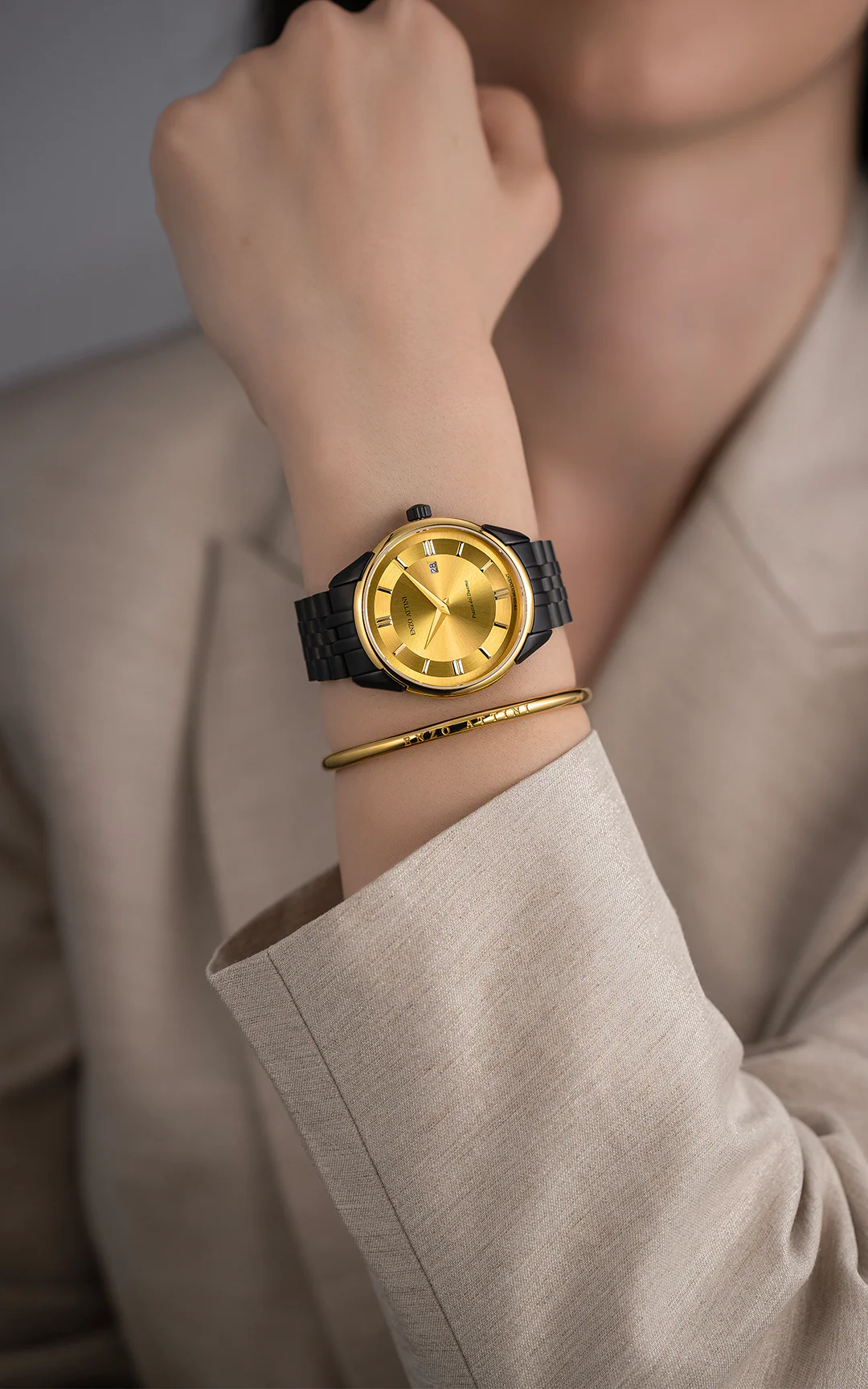 Piazza del Duomo, Milano ll / Swiss Movement.