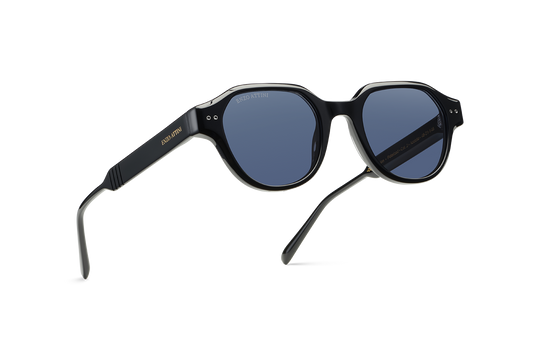 Piazza del Plebiscito / Black  + Dark Black Lens.