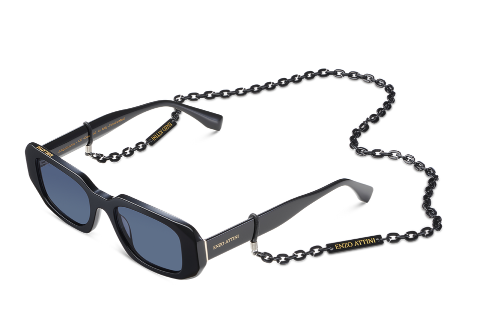 Lago di Como / Black + Dark Black Lens.