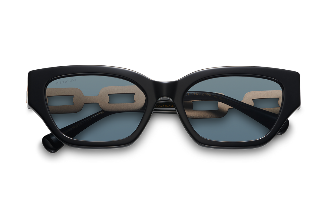 Hagia Sophia / Black + Dark Black Lens.