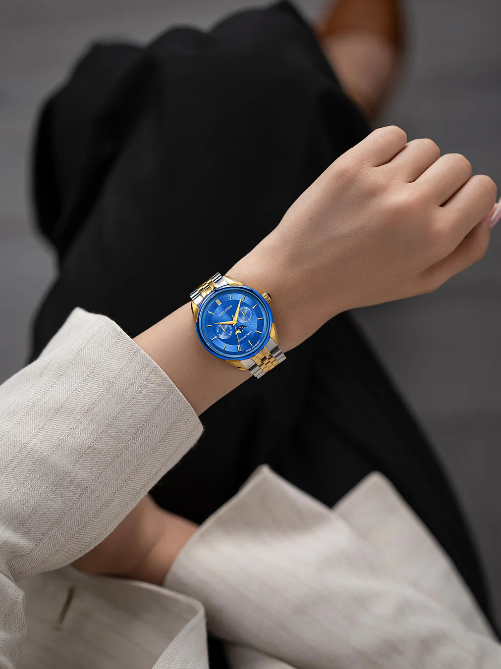 Piazza dei Signori - President Bracelet / Swiss Movement.