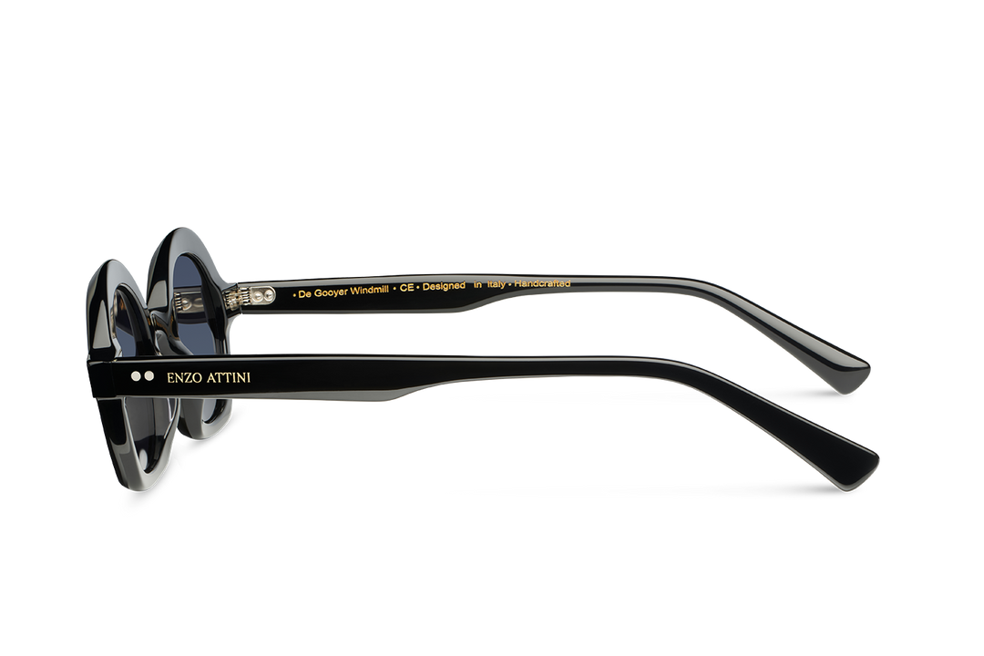 De Gooyer Windmill / Black + Dark Black Lens.