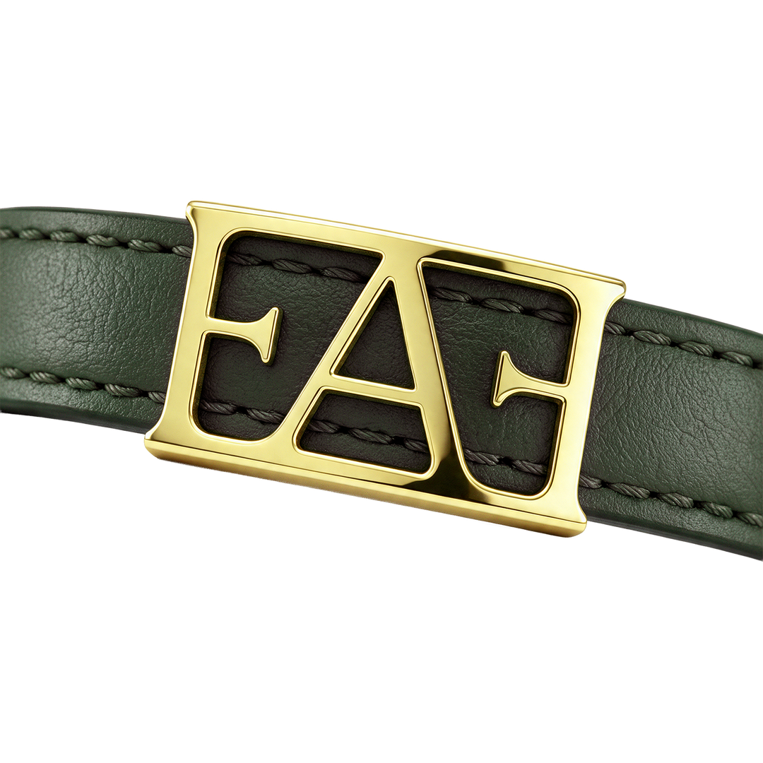 Statement Leather Bracelet / Green Color.