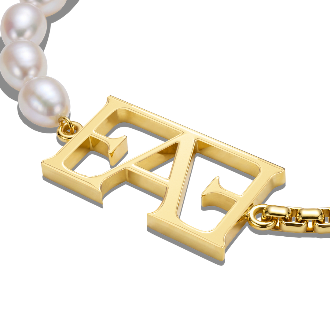 Icon Pearl Bracelet / Gold Color.
