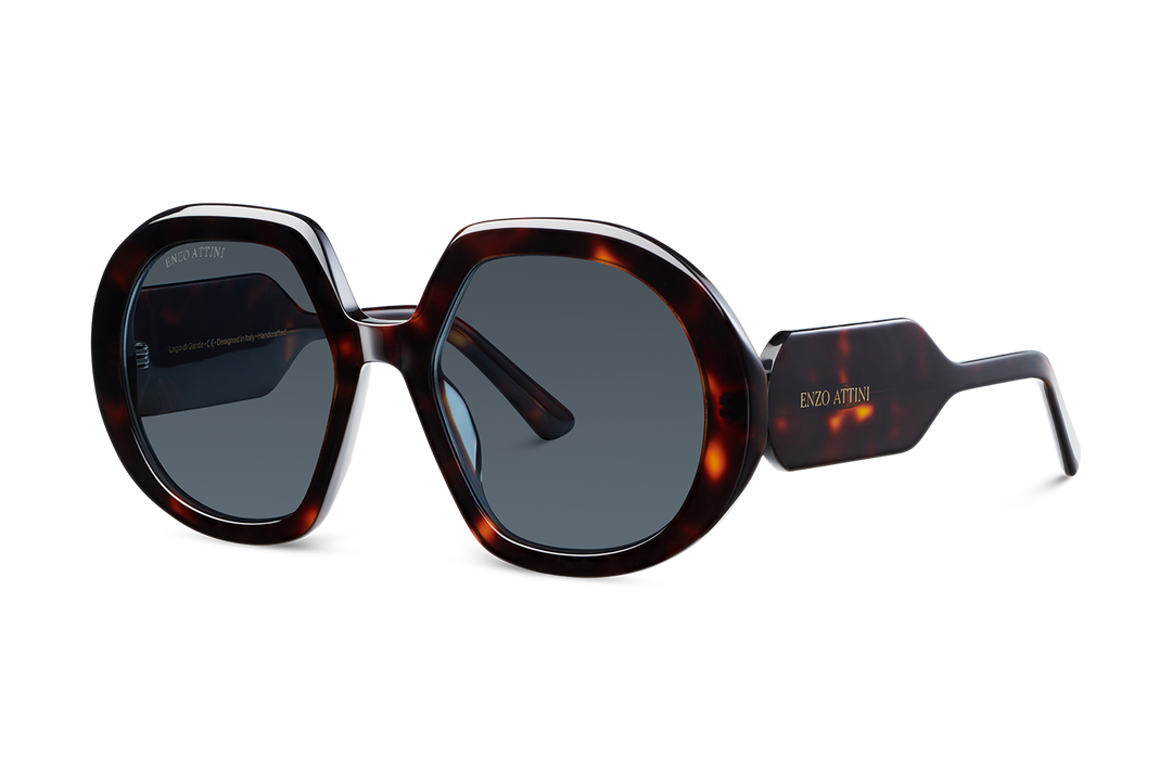 Lago di Garda / Tortoise Red + Black Lens.