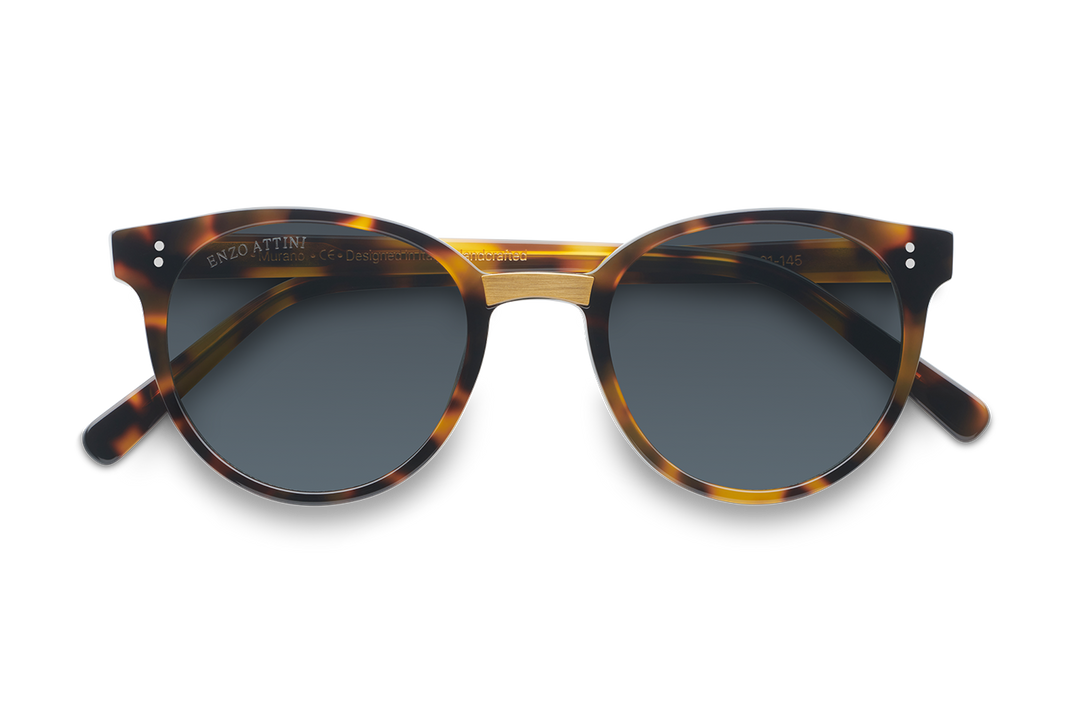 Murano / Tortoise Red + Dark Black Lens.