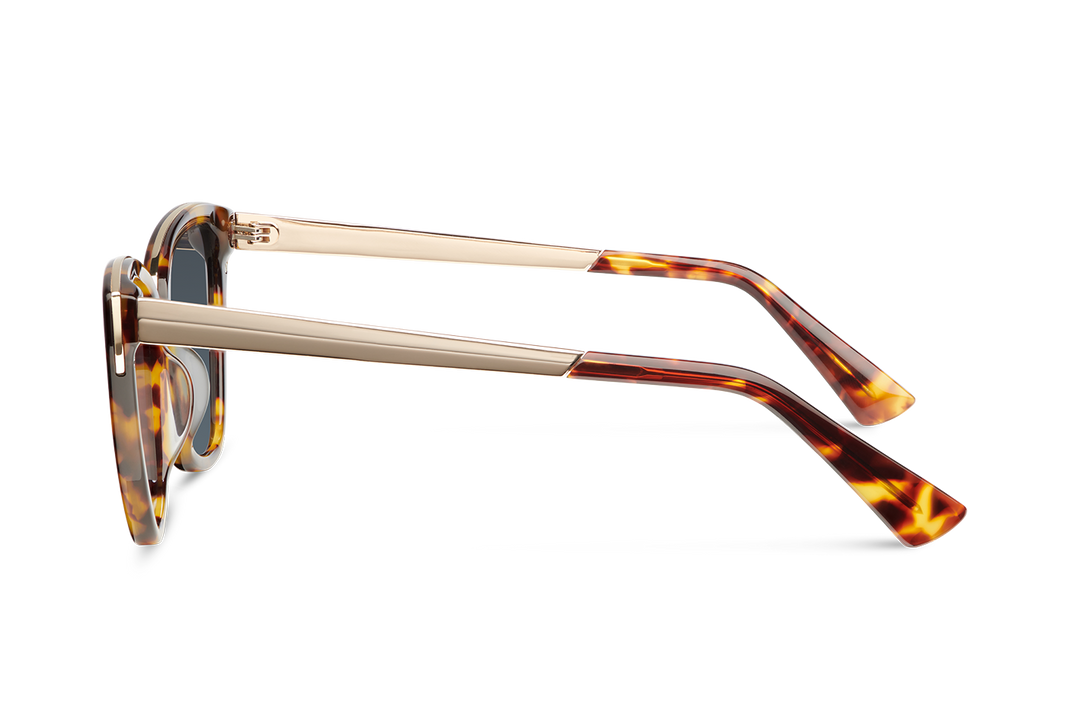 Piazza San Marco / Tortoise & Gold Color + Dark Black Lens.