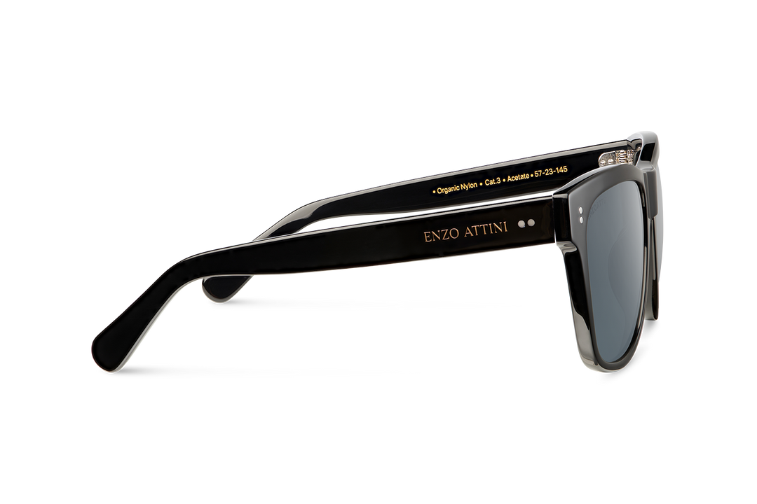 Sydney Opera House / Black + Dark Black Lens.