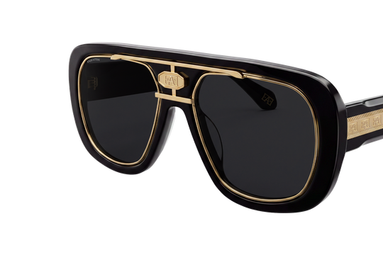 Palazzo Ducezio ll / Black &  Black Lens