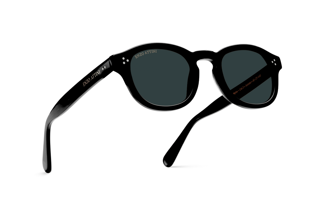 il Pantheon / BLACK + DARK BLACK LENS.